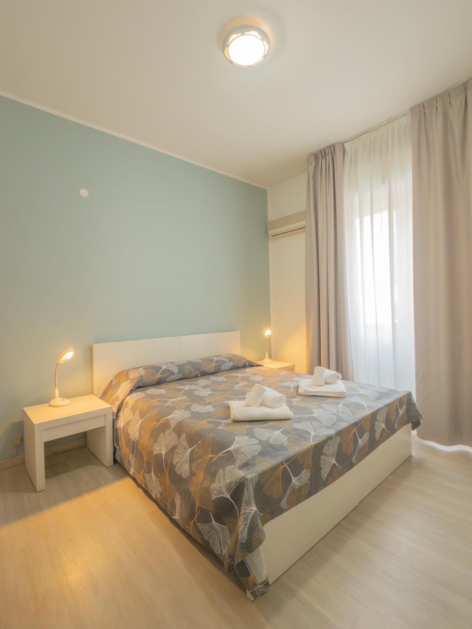 Hotel La Bussola Finale Ligure Exterior foto